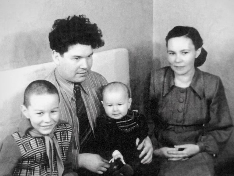 К 100-летнему юбилею поэта Мустая Карима